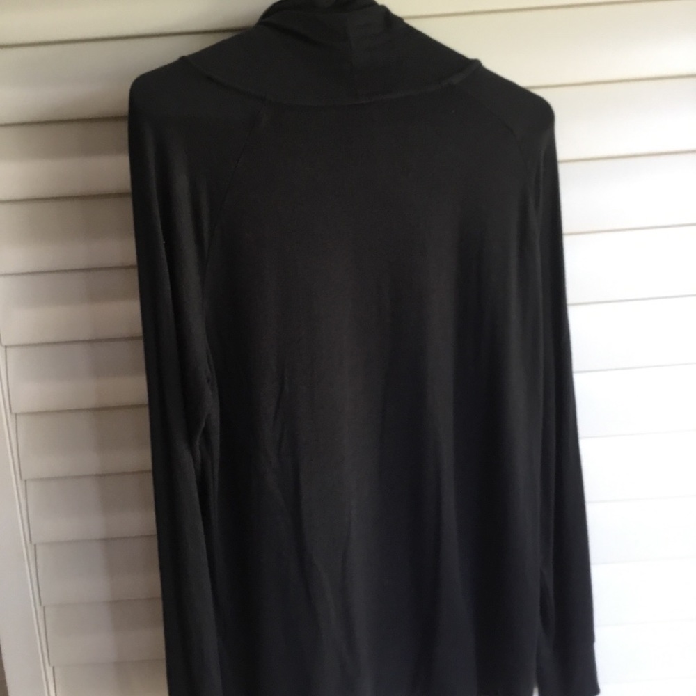 Sweatshirt - Picture 7 of 7